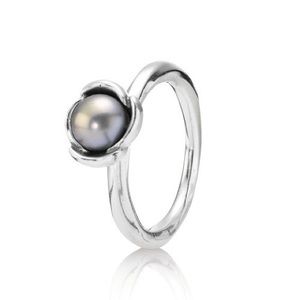 PANDORA Silver Flower Pearl Ring